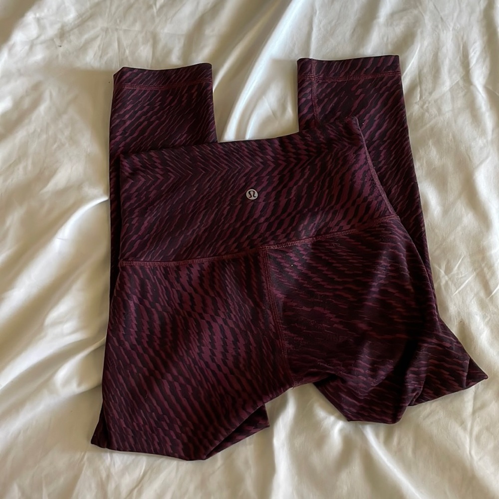 LULULEMON LEGGINGS